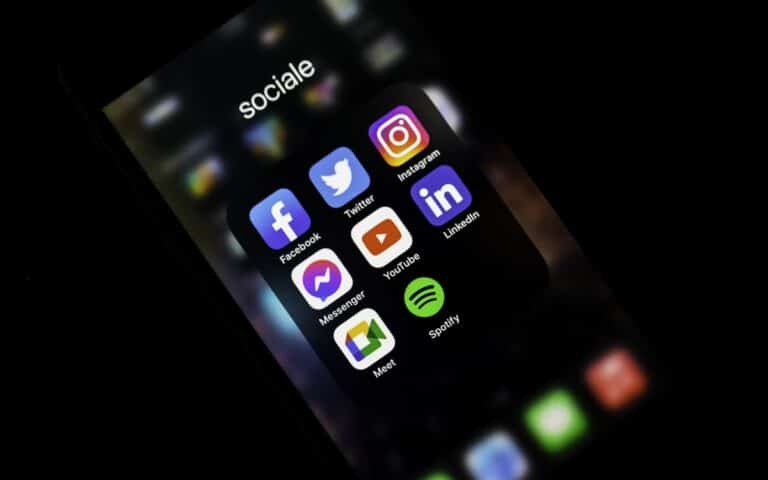 A smartphone on a desk, showing how customers find a Melbourne tradie through their Google Business Profile