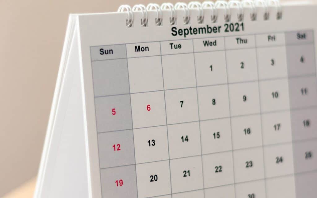 A desk calendar, representing the booking, scheduling and reminders a Melbourne tradie can automate